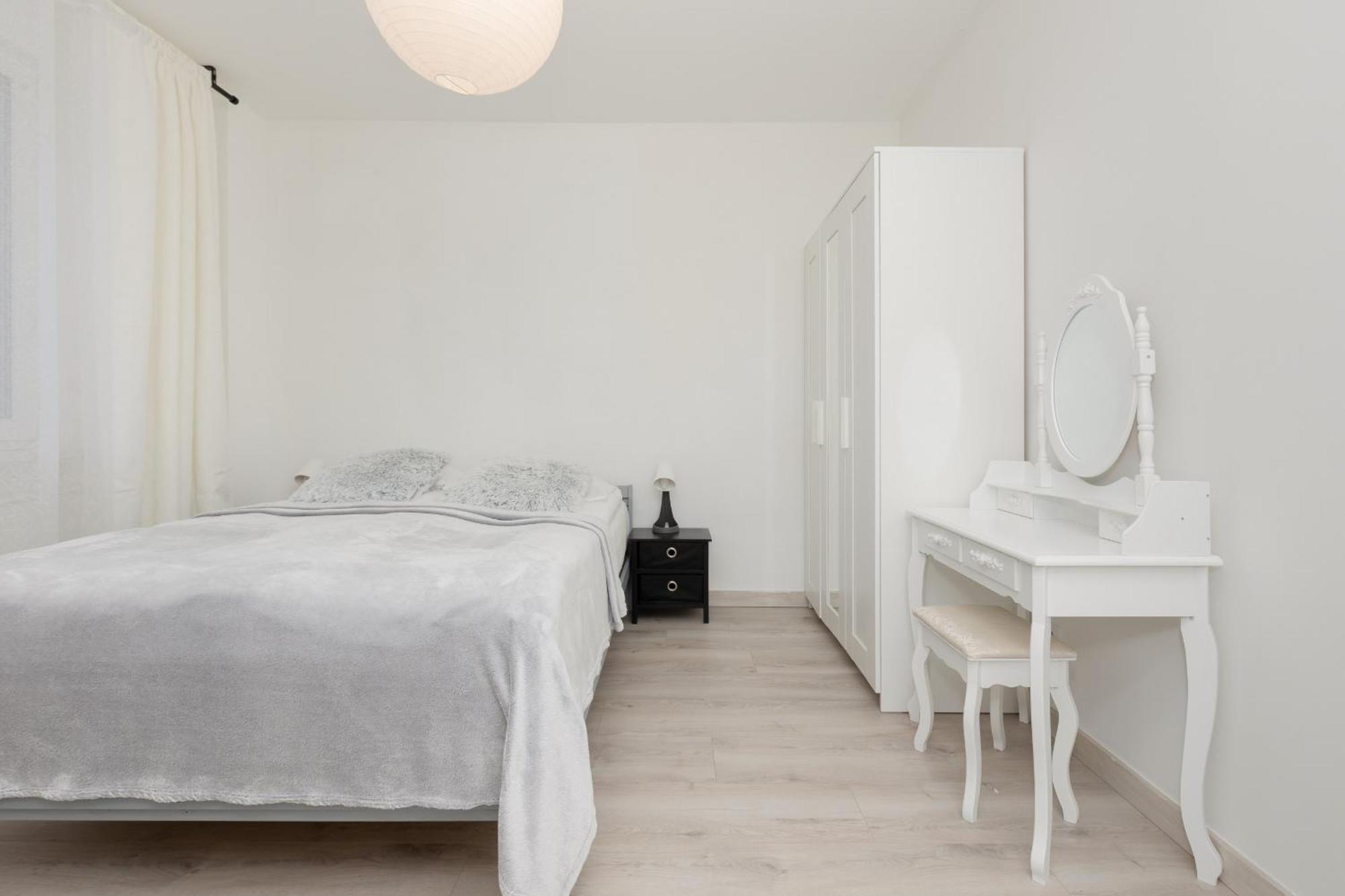 Kopcinskiego Bright & Spacious Apartment Warsaw Ursynow By Noclegi Renters Exteriör bild